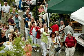 Rotweinfest auf dem Marktplatz. Foto:   www.barny-th.de